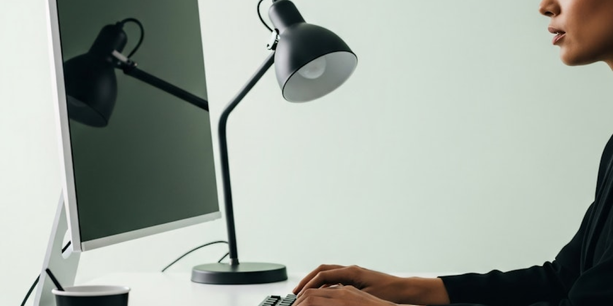 Freelance Editing Jobs in 2026 How to Land Remote Work and Earn High Pay
